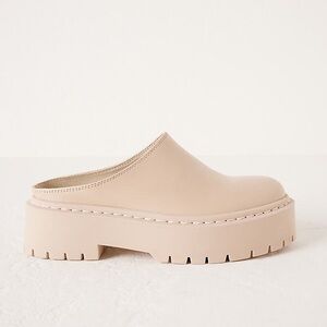PILCRO Chunky Clogs